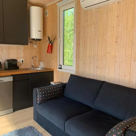 Camping Dora