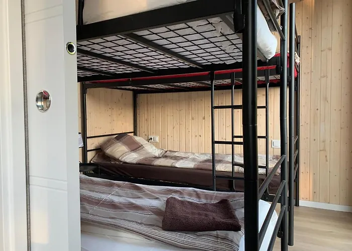 אתר קמפינג Dora