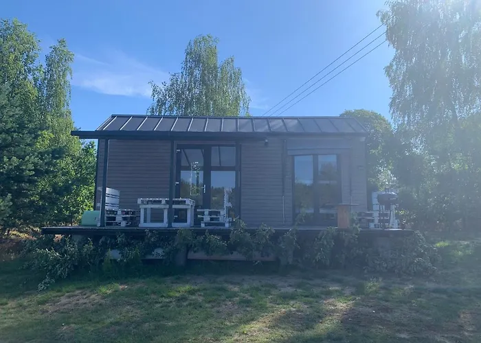 Dora אתר קמפינג Lupawsko