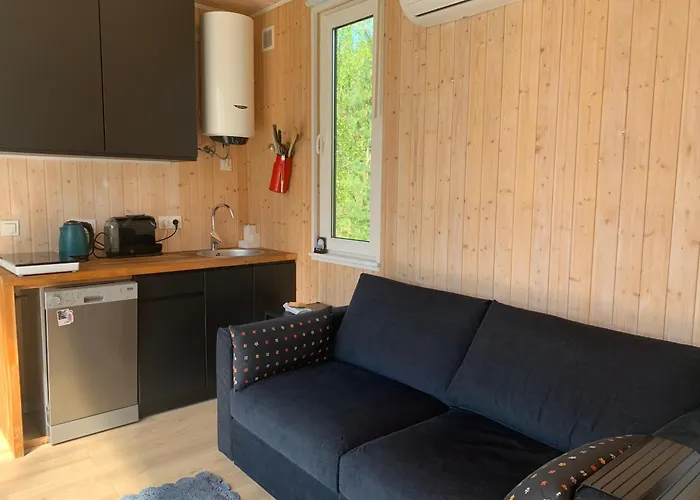 אתר קמפינג Dora